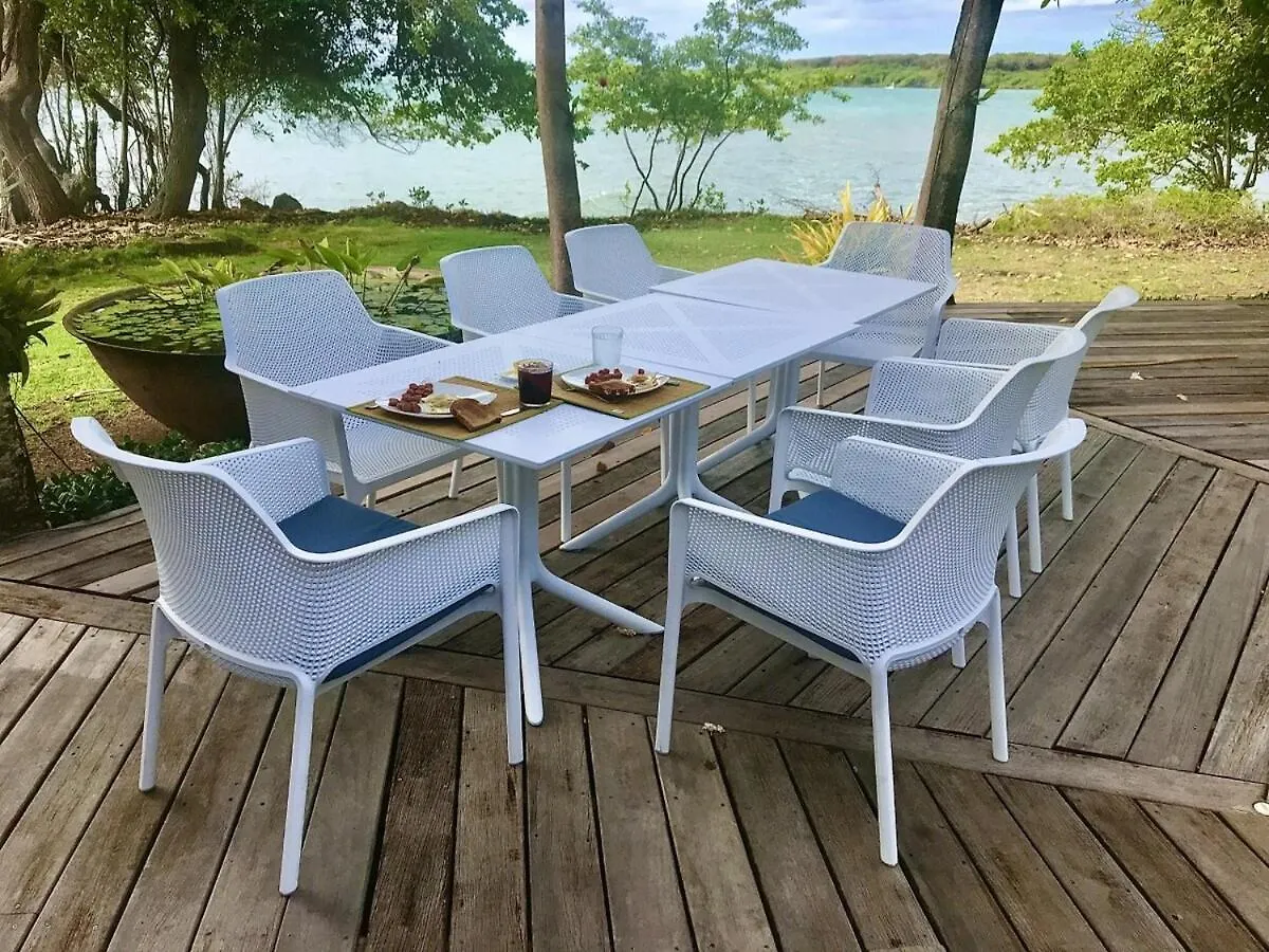 Villa My Place Is Right On The Ocean And Close To A Golf Course And Restaurants Lowlands
